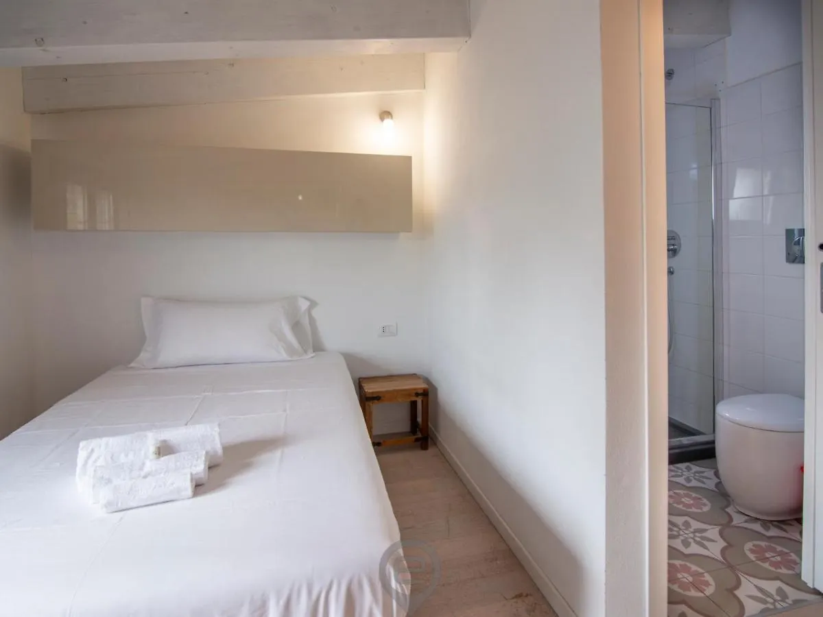 Casa Di Tania Lägenhet Oristano